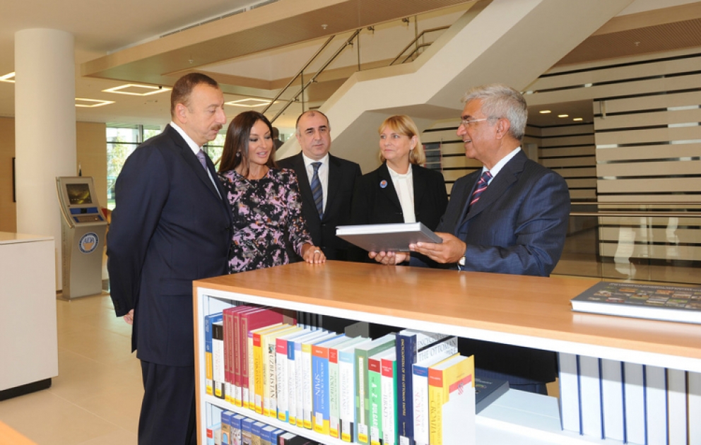 Le président Ilham Aliyev a participé à l’ouverture du nouveau bâtiment de l’Académie Diplomatique d’AzerbaïdjanLa quatrième réunion des chefs des services diplomatiques s’est tenue dans ce nouveau bâtiment