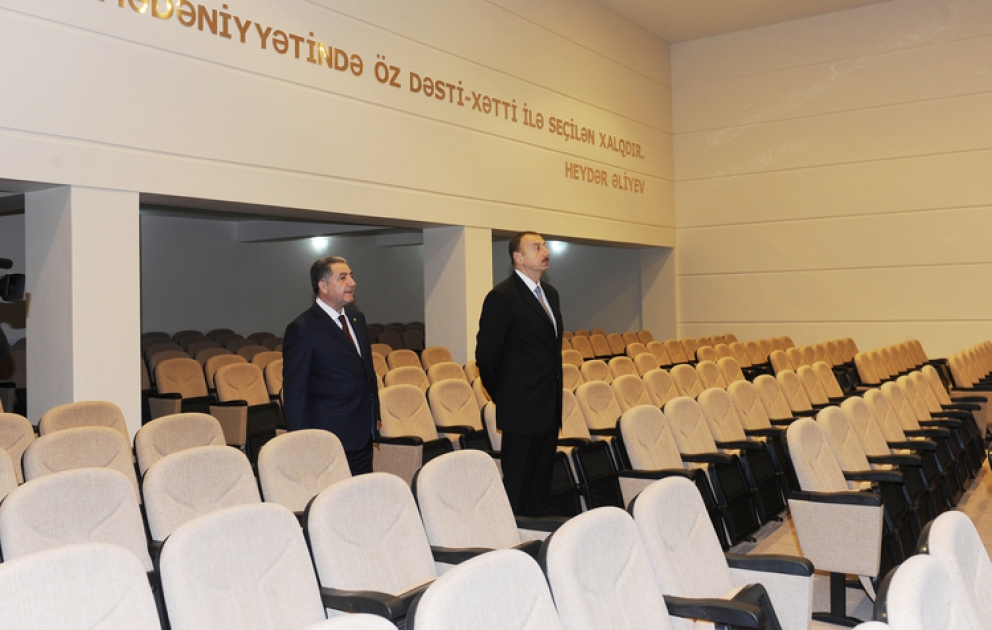 Le Palais de la Culture a été mis en service à Beylagan, suite à la reconstruction et la réparation
