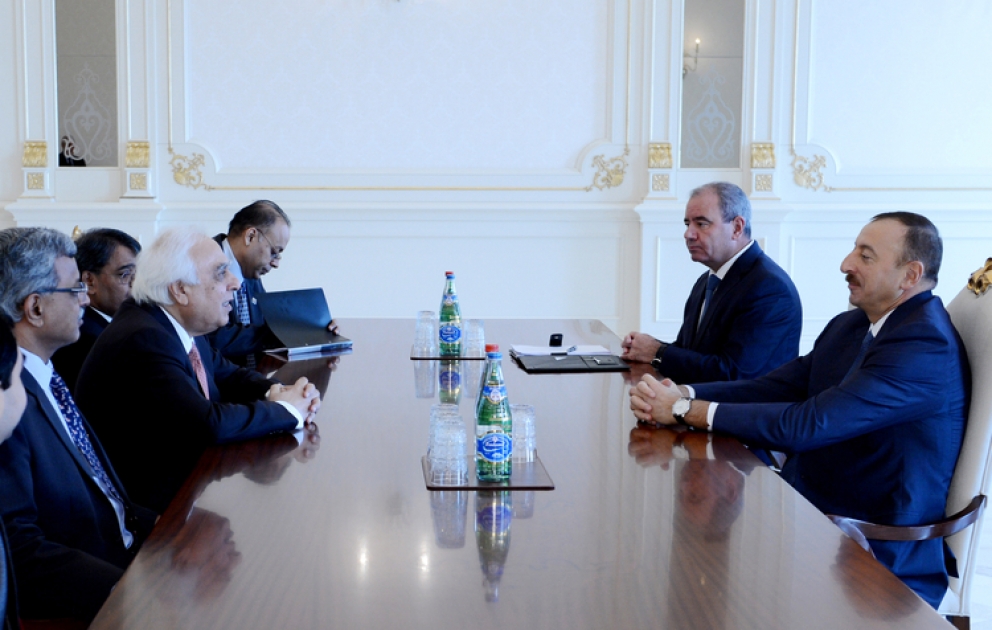 Le président Ilham Aliyev a reçu la délégation conduite par le ministre indien des technologies de l’information et de la communication