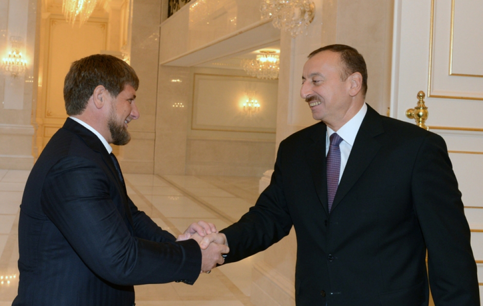 Le président azerbaïdjanais M. Ilham Aliyev a reçu la délégation dirigée par Ramzan Kadyrov, chef de la République tchétchène de la Fédération de Russie