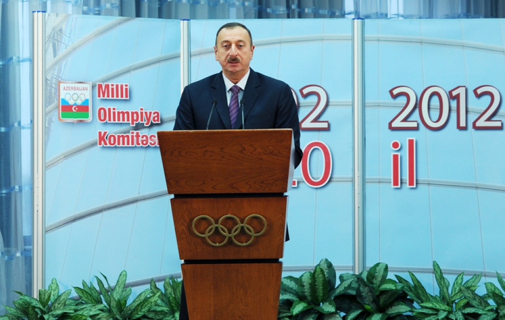 Le Comité national olympique a mis fin à l’an 2012, des prix ont été présentés aux sportifs et aux entraîneursLa cérémonie a été marquée par la présence du président Ilham Aliyev