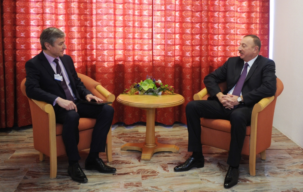 Entretien entre le président Ilham Aliyev et Jean-Philippe Courtois, président de Microsoft International