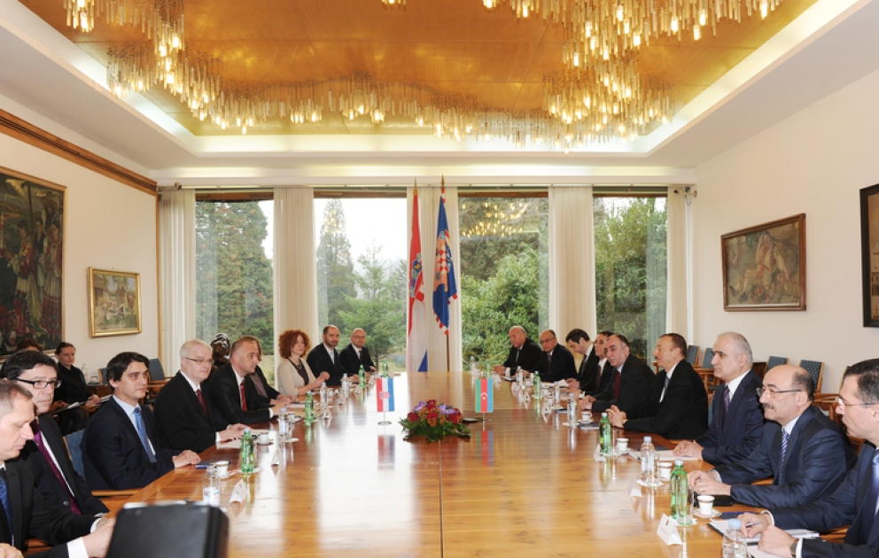 La rencontre des présidents azerbaïdjanais et croate avec la participation des délégations