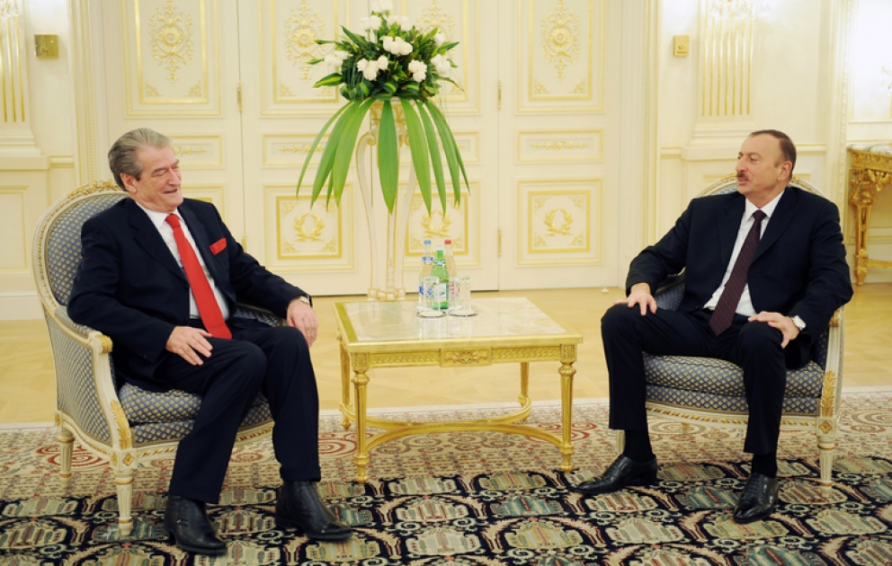 Le président azerbaïdjanais, M. Ilham Aliyev, a reçu la délégation dirigée par le premier ministre albanais VIDEO