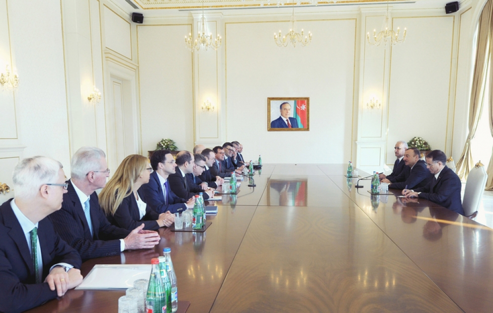 Le président azerbaïdjanais Ilham Aliyev a reçu les membres du conseil d’administration de la Banque européenne pour la reconstruction et le développement VIDEO