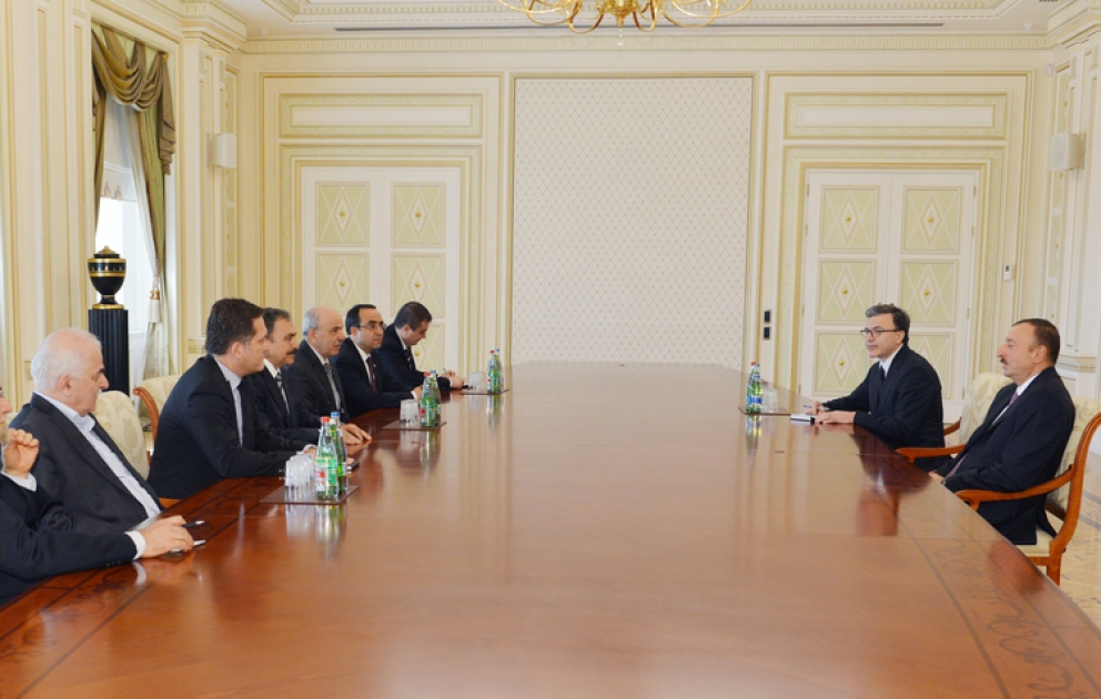 Le président azerbaïdjanais M. Ilham Aliyev a reçu la délégation dirigée par le ministre turc de l’Environnement et des Forêts VIDEO