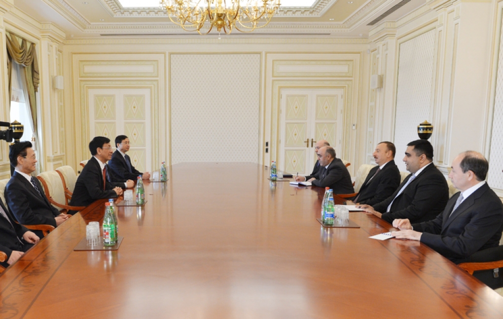 Le président azerbaïdjanais Ilham Aliyev a reçu la délégation conduite par le procureur général du Parquet populaire suprême de la République Populaire de Chine, président de l'Association internationale des autorités anti-corruption VIDEO