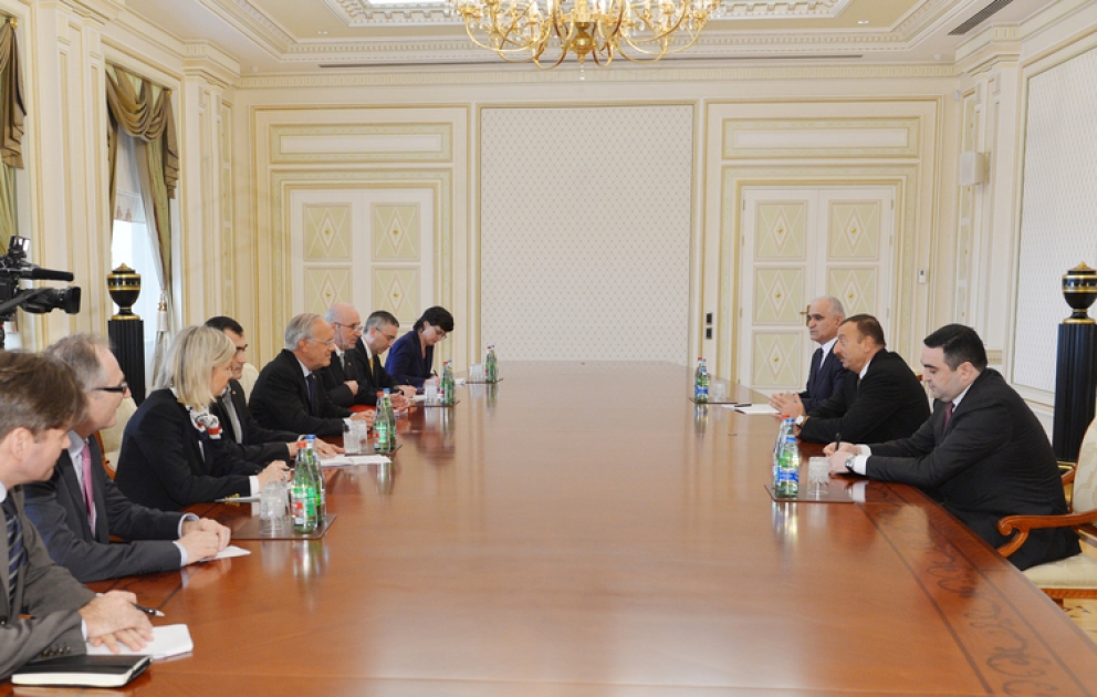 Le président azerbaïdjanais M. Ilham Aliyev a reçu la délégation dirigée par le conseiller fédéral et le ministre de l’économie, de l’éducation et de le recherche de Suisse VIDEO