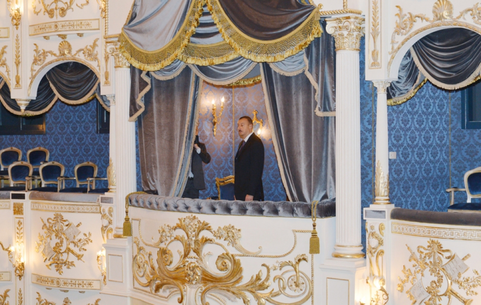 La mise en service du bâtiment du Théâtre musical d’Etat d’Azerbaïdjan suite aux travaux de restauration et de reconstruction Le président Ilham Aliyev a assisté à la cérémonie officielle d’ouverture VIDEO