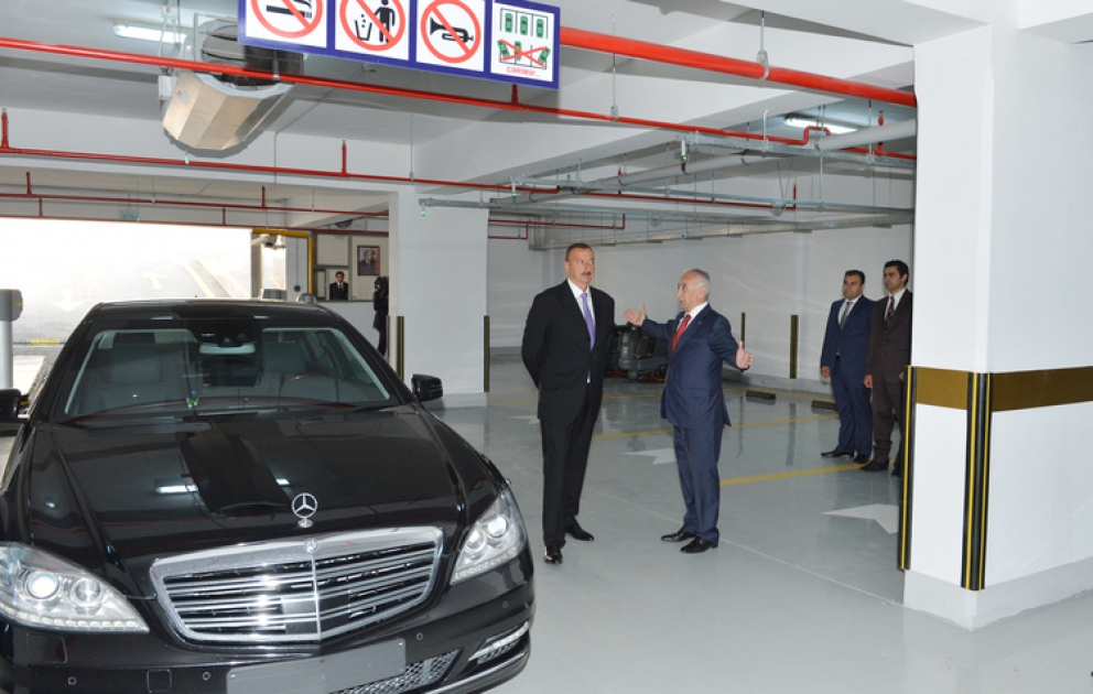 President Ilham Aliyev opens underground car park in Baku VİDEO
