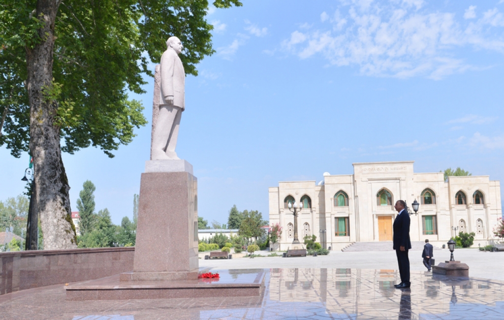 President Ilham Aliyev arrives in Ismayilli District VİDEO