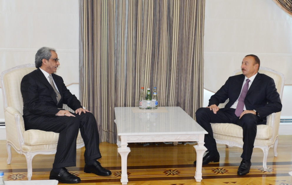President Ilham Aliyev receives outgoing Kuwaiti ambassador VİDEO