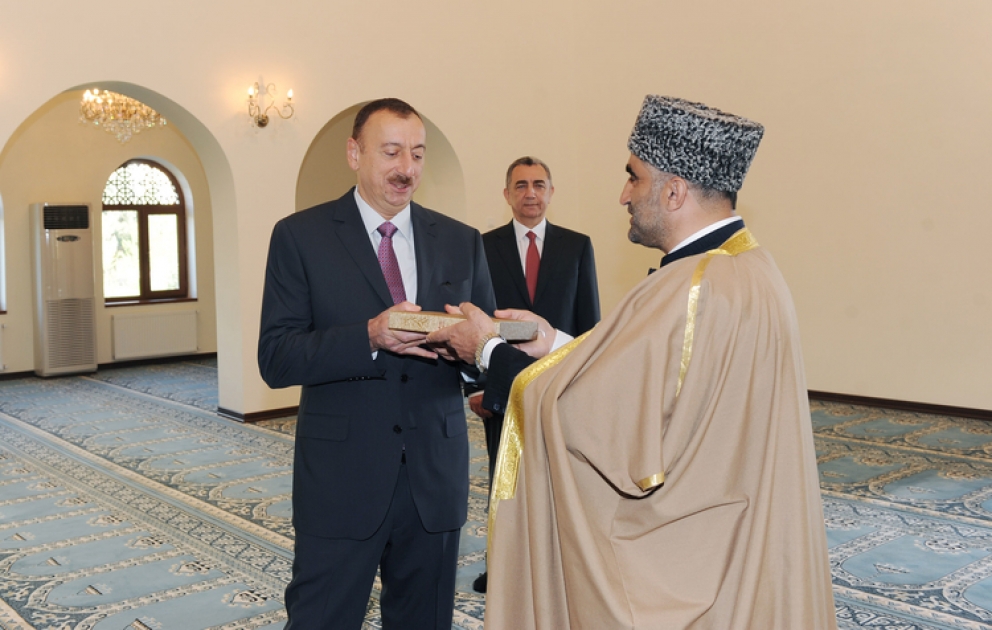 La visite de la Mosquée de Jummah à Soumgaït VIDEO