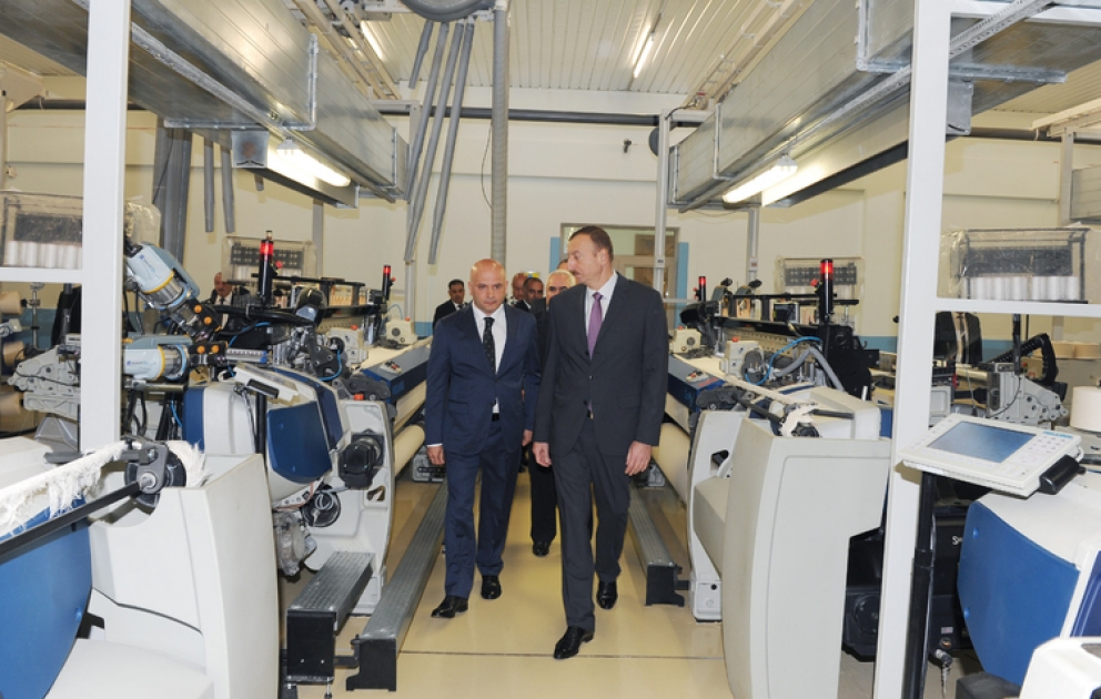 Le président Ilham Aliyev a participé à la cérémonie d’ouverture du textile “Gilan” à Soumgaït VIDEO