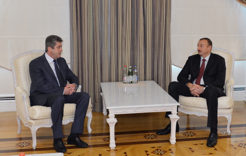 Le président azerbaïdjanais Ilham Aliyev a reçu l’ancien président bulgare VIDEO