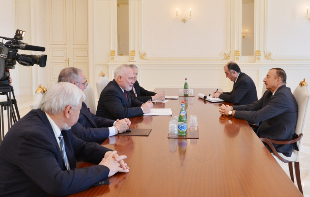 Le président Ilham Aliyev, a reçu les coprésidents du Groupe de Minsk de l’OSCE et le représentant spécial du président en exercice VIDEO