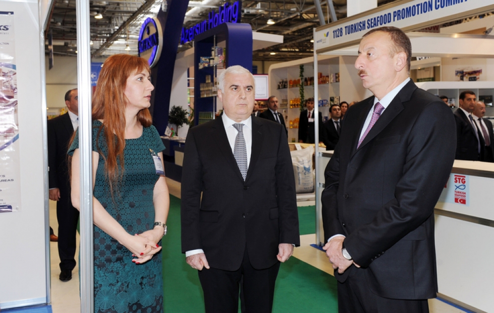 Le président Ilham Aliyev a visité le XIXe Salon international de l’industrie alimentaire d’Azerbaïdjan et le VIIe Salon international d’agriculture d’Azerbaïdjan VIDEO
