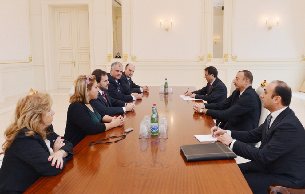 Le président azerbaïdjanais Ilham Aliyev a reçu la délégation conduite par le président de la Chambre des Représentants de l’Uruguay VIDEO