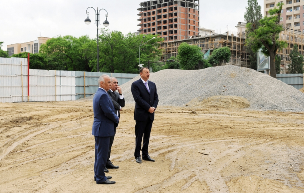 Le président Ilham Aliyev a pris connaissance des travaux effectués dans le parc Dédé Gorgoud à Bakou VIDEO