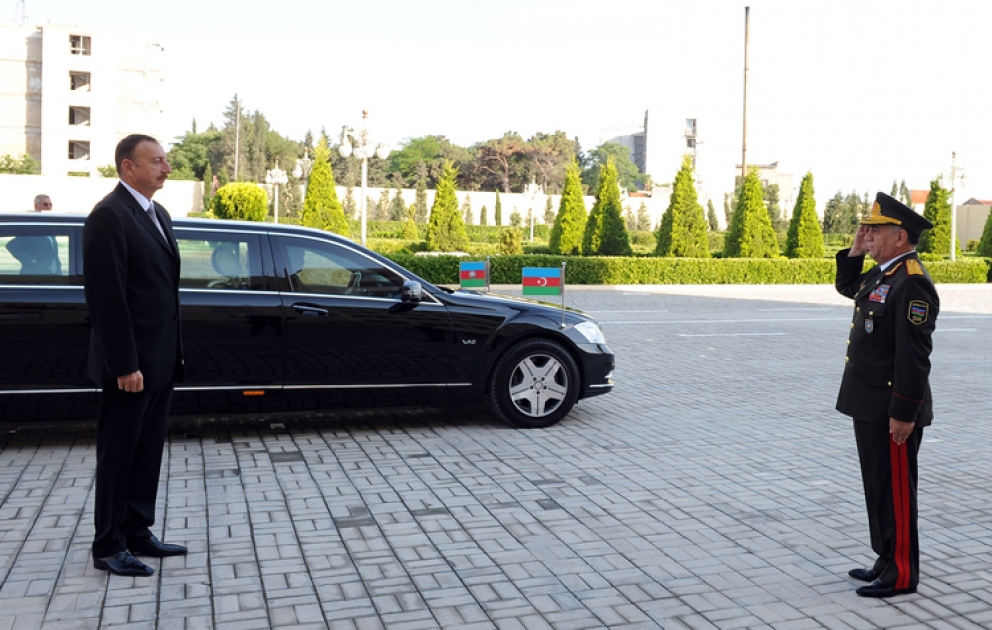 Une cérémonie a été organisée à l’occasion du 95e anniversaire de la fondation de la police azerbaïdjanaise à l’Académie de PoliceLe président Ilham Aliyev a assisté à la cérémonie VİDEO