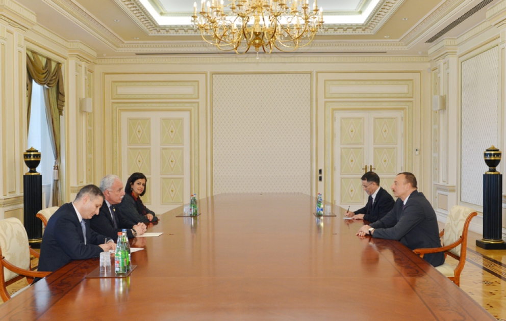 Le président azerbaïdjanais Ilham Aliyev a reçu le ministre palestinien des affaires étrangères Riad Malki VİDEO
