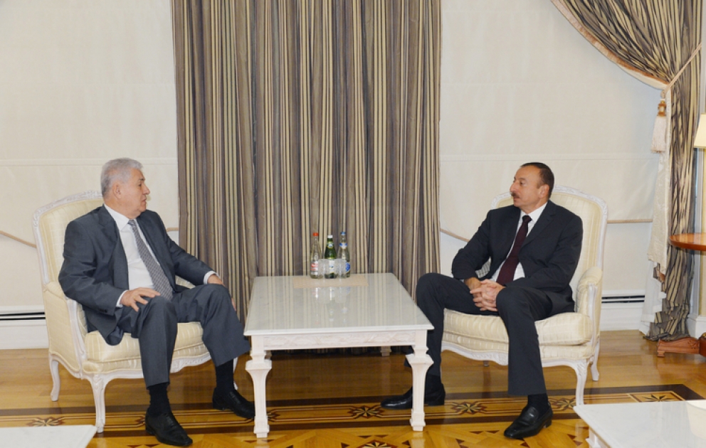 Le président Ilham Aliyev a reçu Vladimir Voronin, ancien président de Moldova VİDEO
