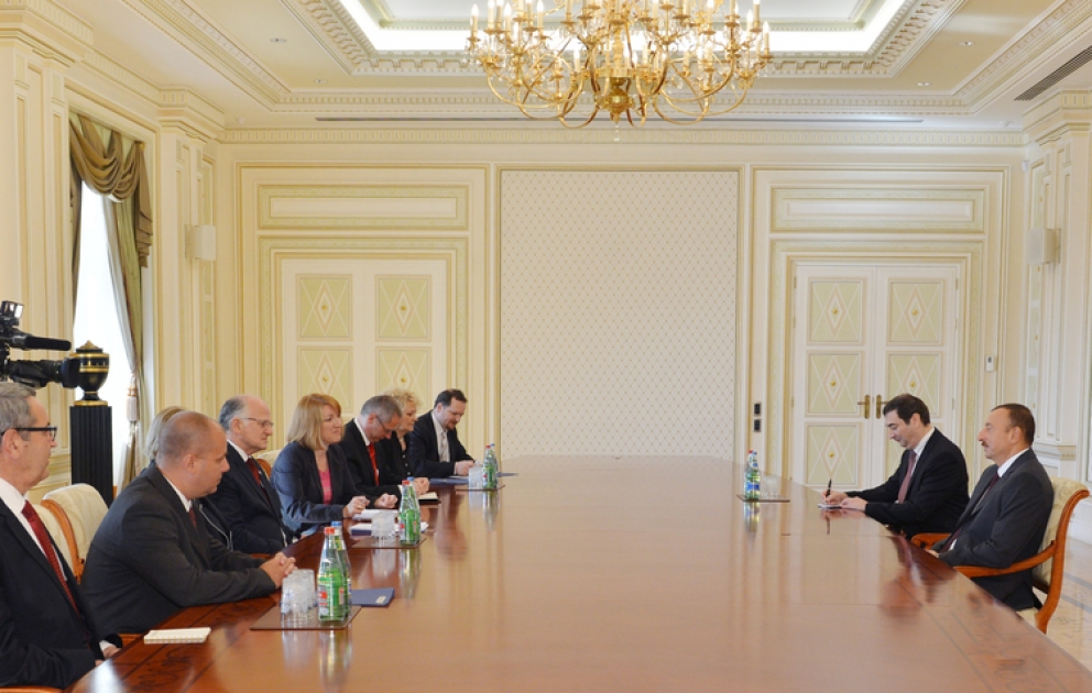 Le président azerbaïdjanais Ilham Aliyev a reçu la délégation dirigée par le président du parlement croate VİDEO