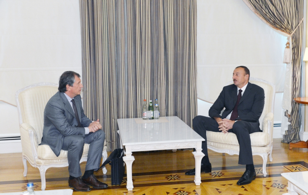 Le président azerbaïdjanais Ilham Aliyev a reçu le président de la société russe «Rosneft» VİDEO
