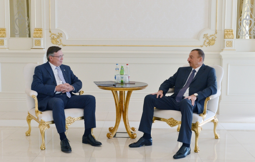 Le président de la République d’Azerbaïdjan Ilham Aliyev a reçu le président en exercice de l’OSCE, le ministre des AE de l’Ukraine VİDEO