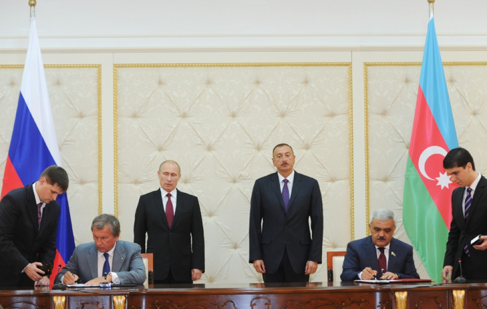 Cérémonie de signature des documents azerbaïdjano-russes VİDEO