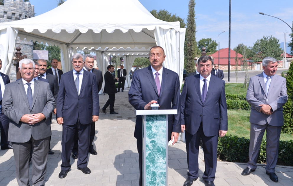 Le président azerbaïdjanais Ilham Aliyev a assisté à l’ouverture de la nouvelle conduite d’eau potable dans la ville d’Ismayilli VİDEO