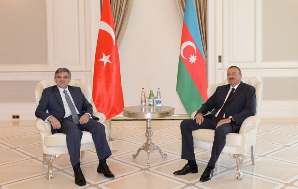 L’entretien du président azerbaïdjanais Ilham Aliyev et de son homologue turc Abdullah Gul à Gabala VİDEO