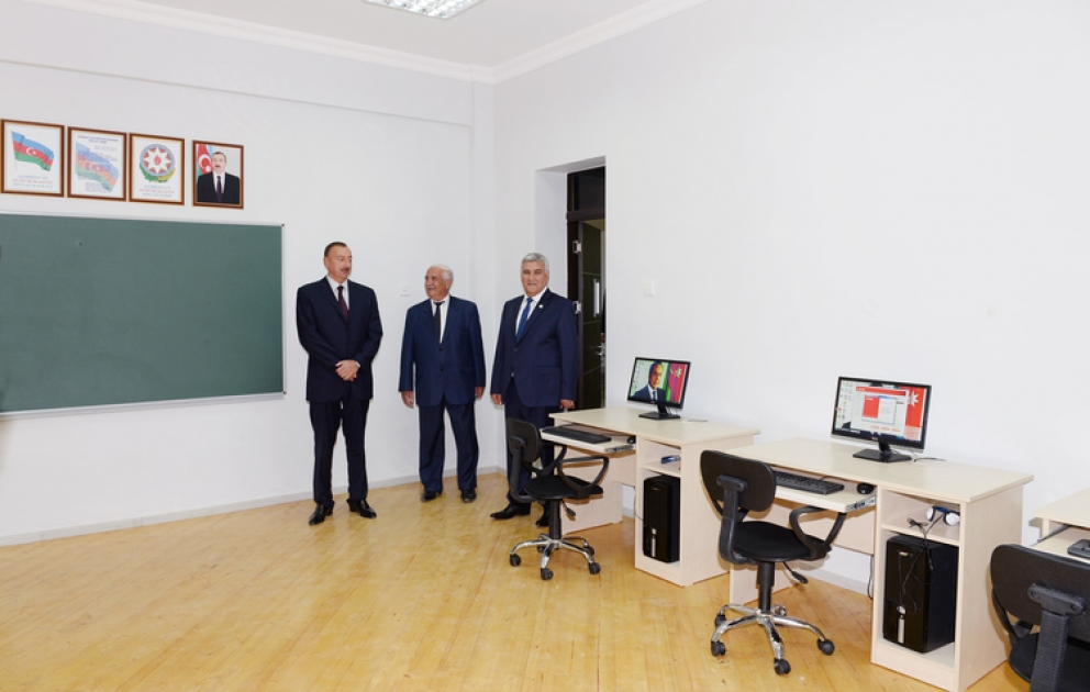 Le président Ilham Aliyev a visité le nouveau bâtiment de l’école secondaire №1 M. A. Sabir à Sabirabad VİDEO