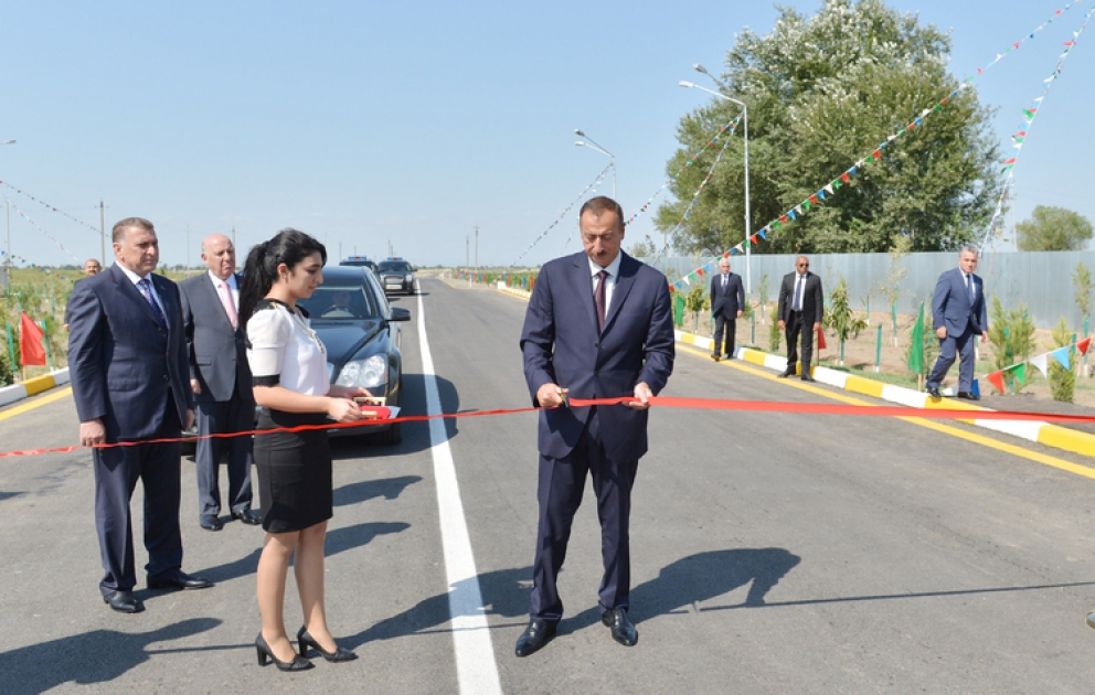 La route Garayevkend-Symadakend a été mise en service à Saatly VİDEO