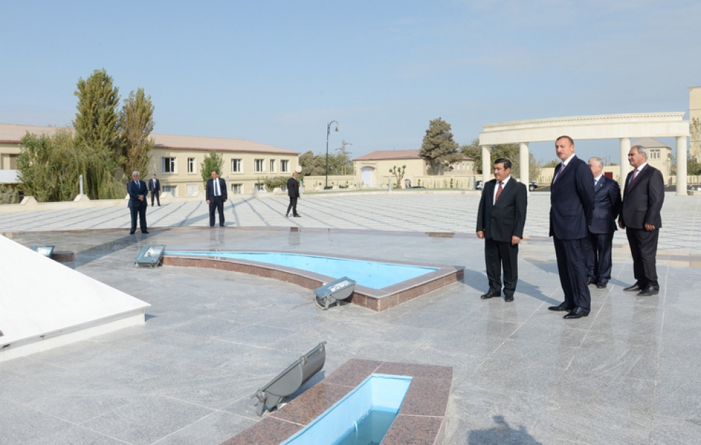 President Ilham Aliyev visits Flag Square in Salyan VİDEO