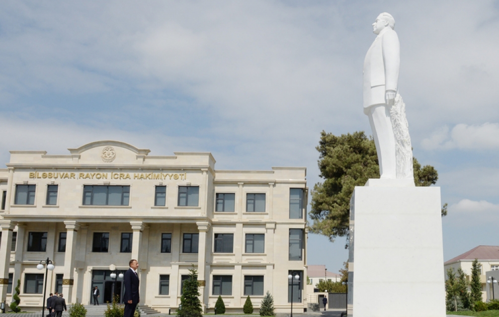 President Ilham Aliyev arrives in Bilasuvar District VİDEO