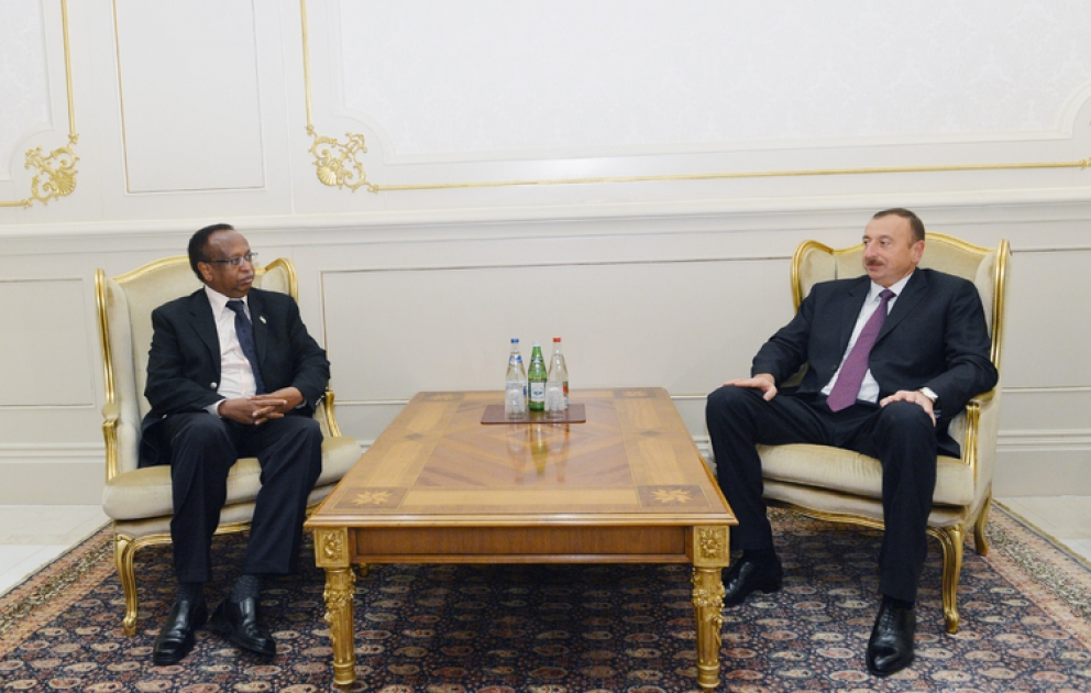 President Ilham Aliyev receives credentials of incoming Djiboutian Ambassador VİDEO