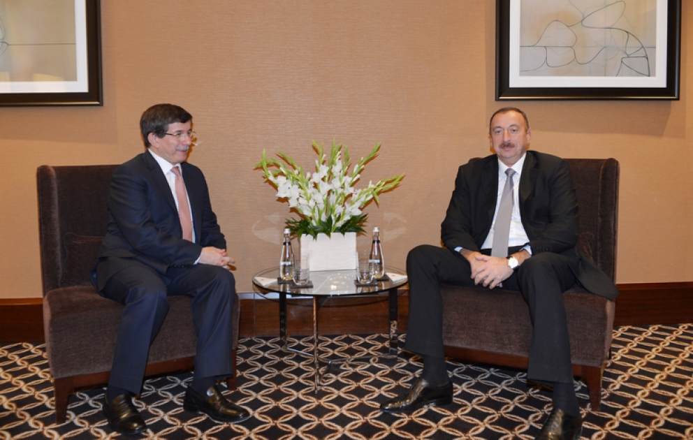 Azerbaijani President meets Turkish FM in Ankara VİDEO