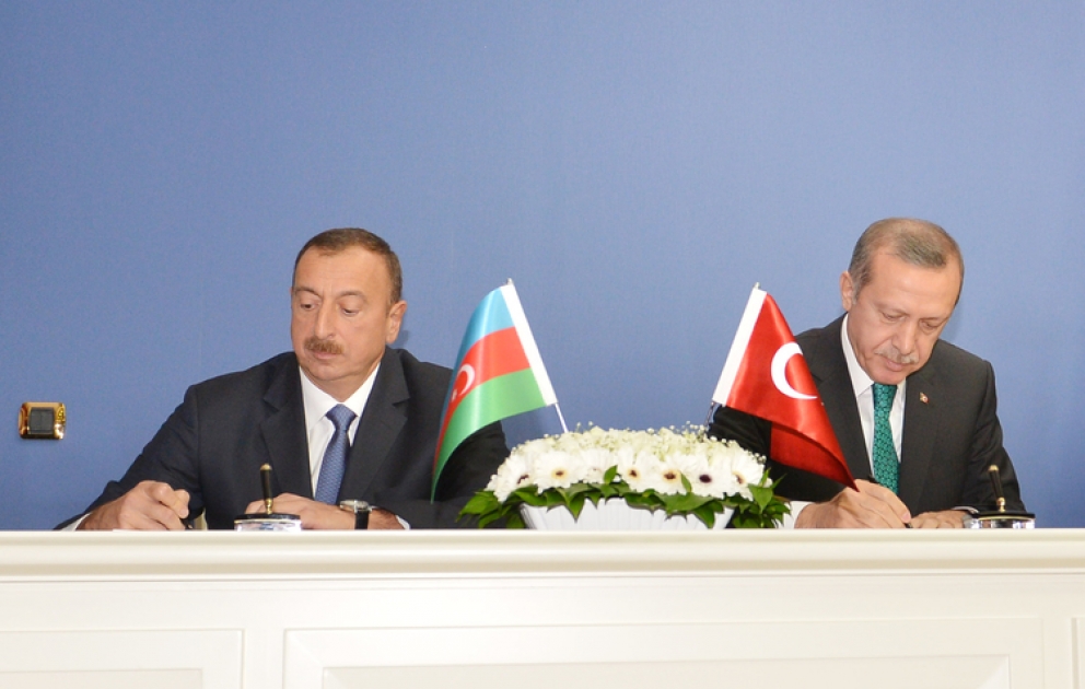 Azerbaijan, Turkey sign bilateral documents VİDEO