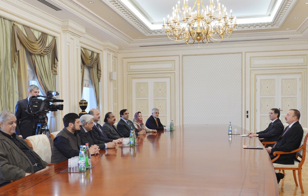 Azerbaijani President receives Deputy Chairman of Pakistani Senate VİDEO
