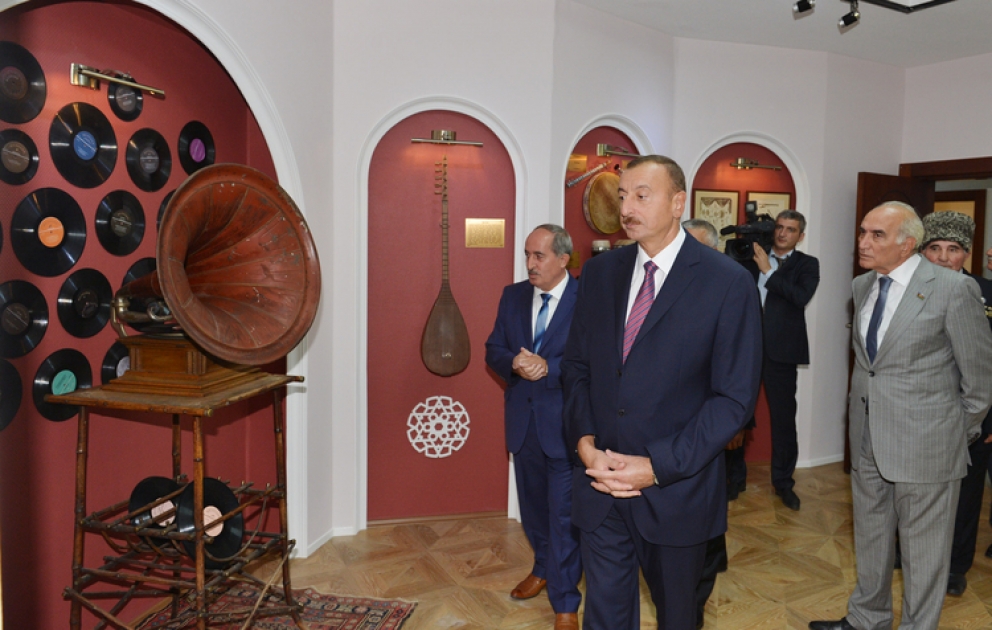 Le président Ilham Aliyev a pris part à l’ouverture de l’Ecole de musique d’achoug de Gadabey VİDEO