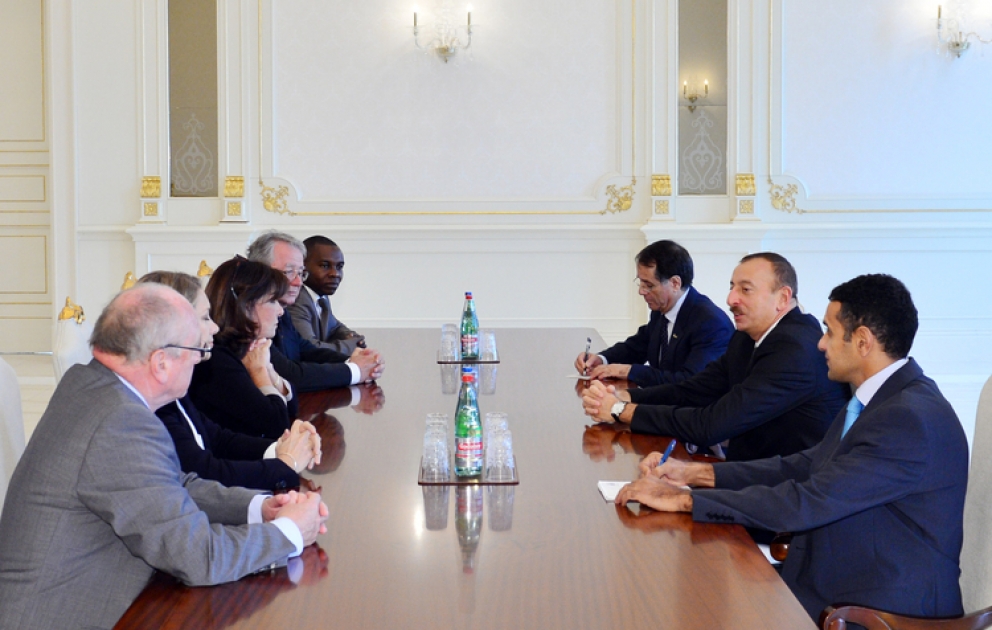 Le président azerbaïdjanais Ilham Aliyev a reçu la délégation dirigée par le membre du Sénat français VİDEO
