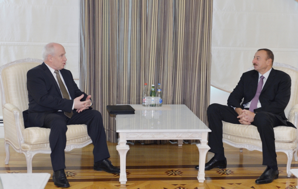 Le président azerbaïdjanais Ilham Aliyev a reçu la délégation dirigée par le chef de la mission d’observation de la CEI VİDEO