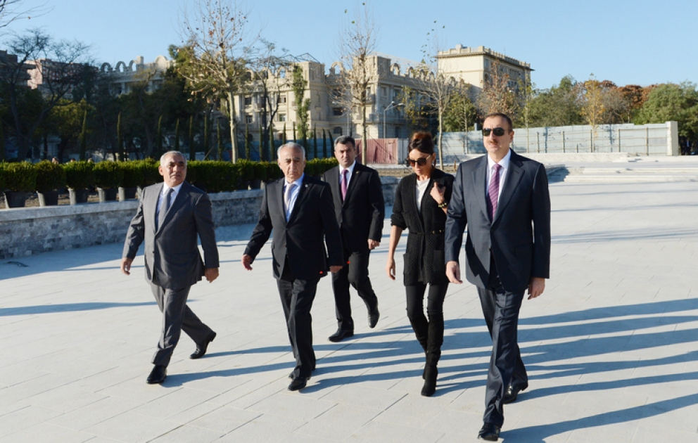 Le président azerbaïdjanais M. Ilham Aliyev a visité le parc Dédé Gorgoud dans l’arrondissement de Narimanov à Bakou VİDEO