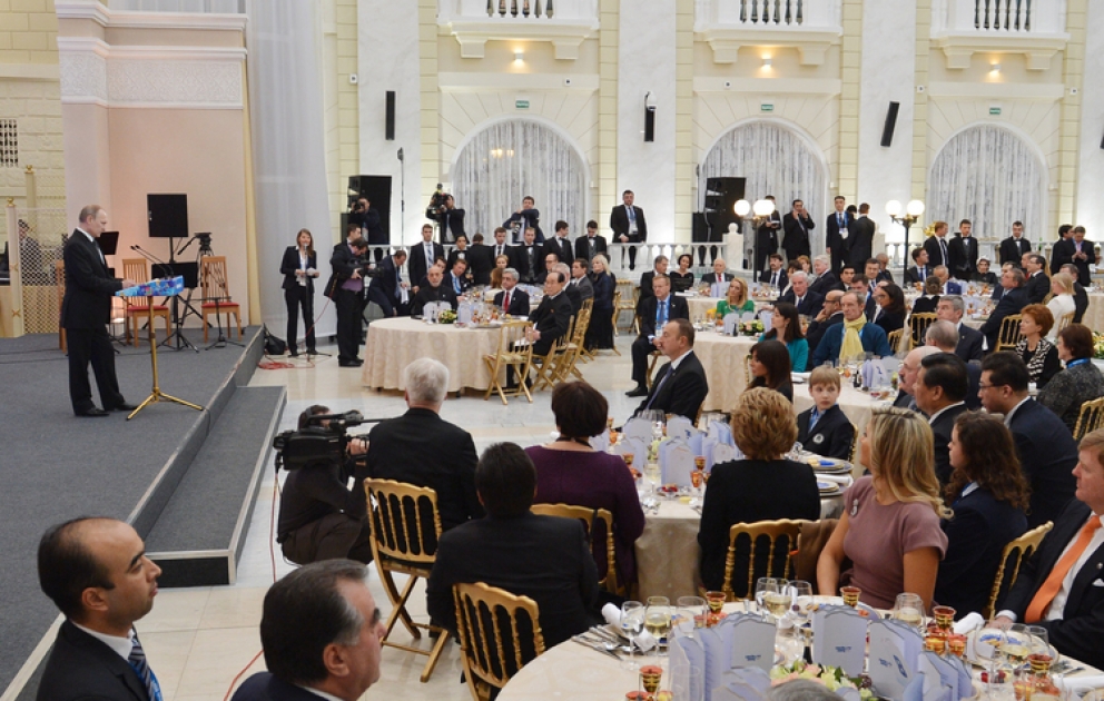 Azərbaycan Prezidenti İlham Əliyev Soçidə təşkil olunan rəsmi qəbulda iştirak etmişdir VİDEO