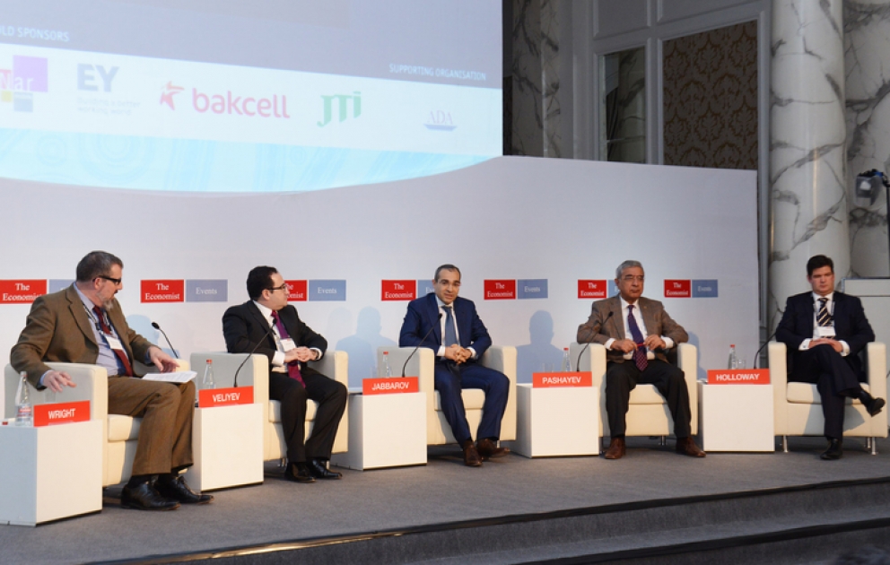 Bakıda “2020-ci və sonrakı illər: iqtisadi inkişafın sürətləndirilməsi” mövzusunda Azərbaycan İnvestisiya Sammiti keçirilmişdir VİDEO