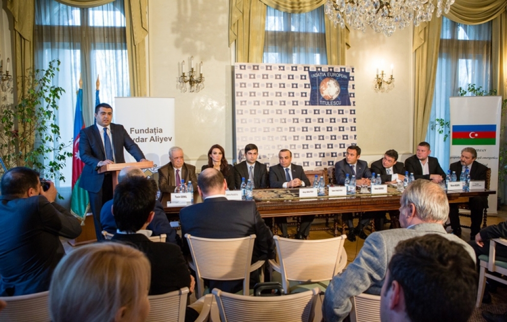 Buxarestdə Heydər Əliyev Fondunun dəstəyi ilə “Cənubi Qafqazın geosiyasəti və enerji strategiyaları - Azərbaycan diqqət mərkəzində” mövzusunda konfrans keçirilmişdir VİDEO