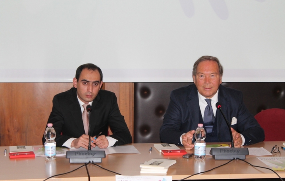 Azərbaycanda dini etiqadın, dilin və sivilizasiyanın yeni sərhədləri mövzusuna həsr olunmuş elmi konfrans keçirilmişdir VİDEO