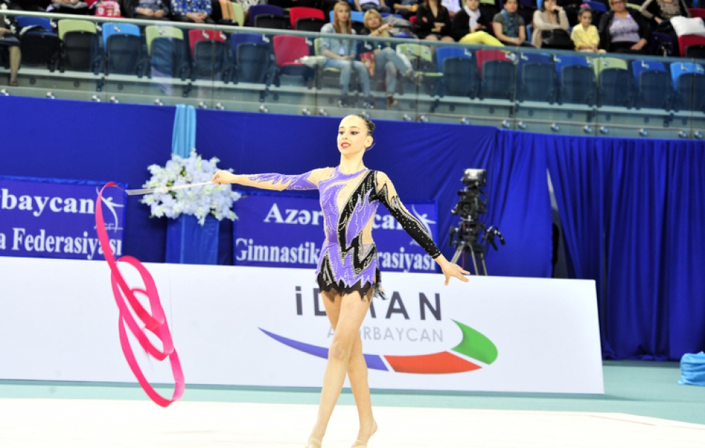 Bakıda bədii gimnastika üzrə XXI Azərbaycan çempionatı keçirilmişdir VİDEO