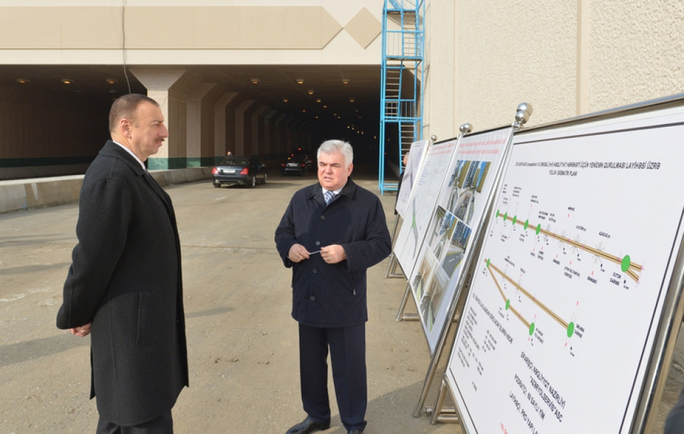 President Ilham Aliyev inspects progress of construction of road junctions in Baku VIDEO